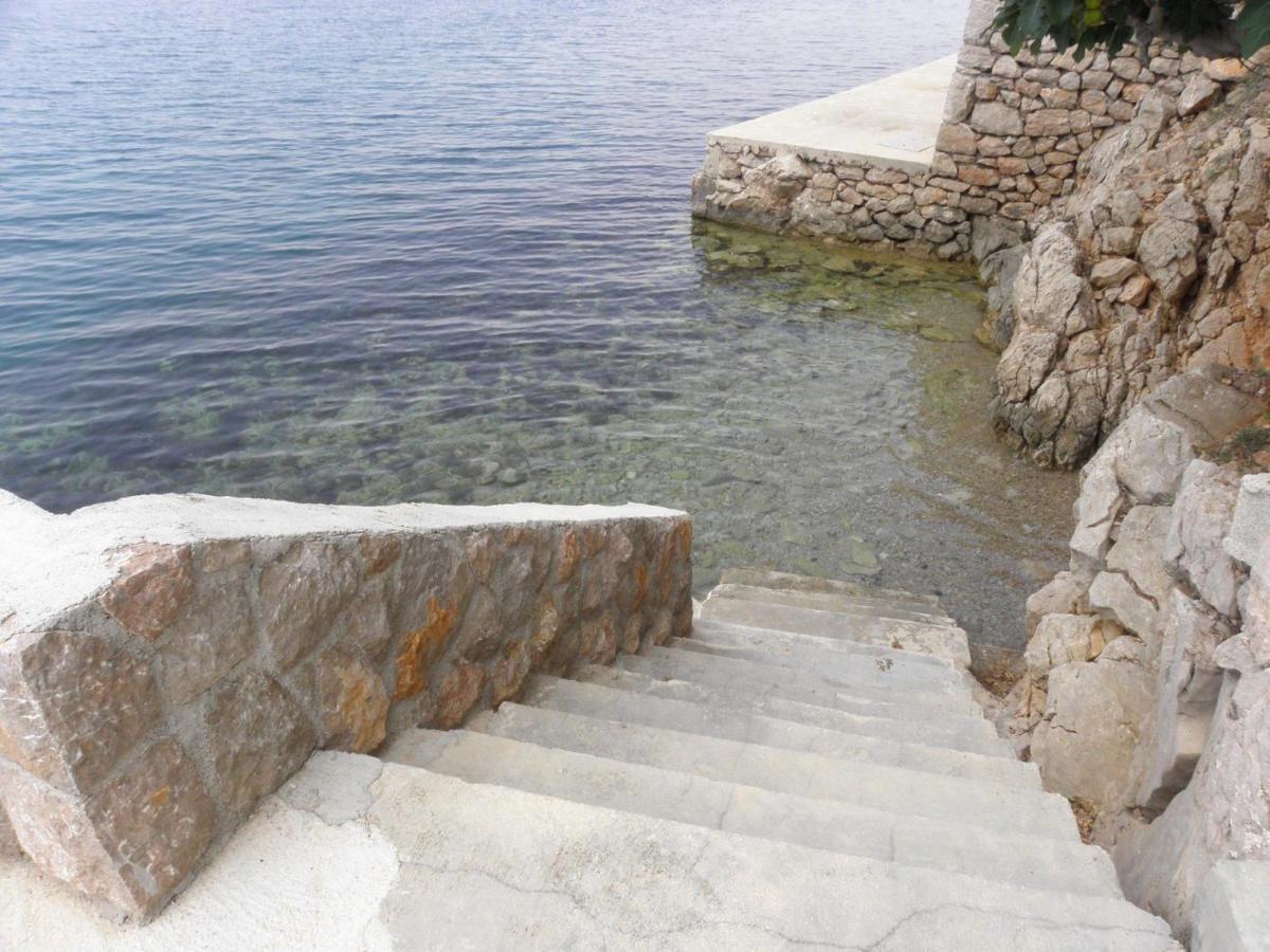 Apartments Neda - 5 M From Sea Lukovo Šugarje Екстериор снимка